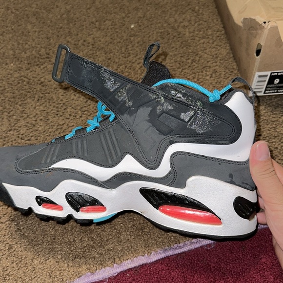 Nike Griffey max 1 gray, and pink and blue - Picture 6 of 7